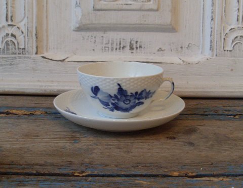 Royal Copenhagen Flettet Blå Blomst tekop no. 8269