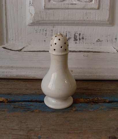 1800tals fajance strøer