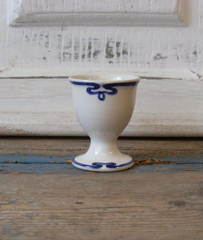 Villeroy & Boch, Blå Olga æggebæger