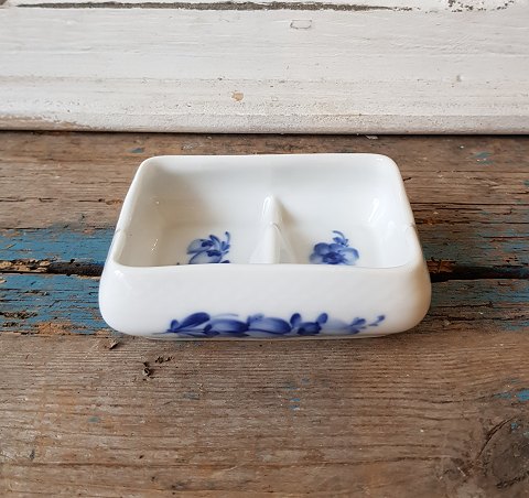 Royal Copenhagen  Blue Flower Ash Bowl no. 8150