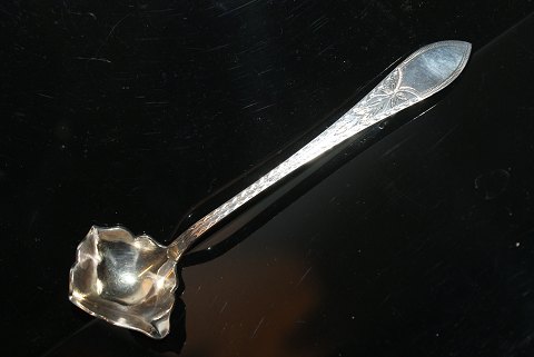 Cream spoon Angular Empire Silveryear 1903Length 13 cm.