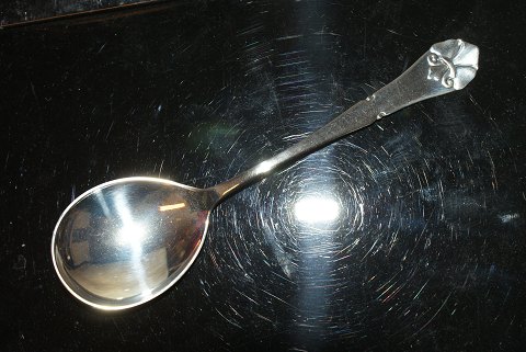 Marmelade spoon French lily silverLength 14 cm.