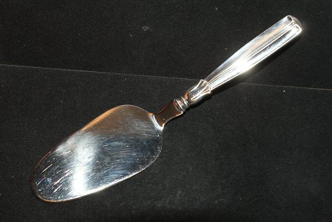 Cake server / Sandwich spoon m / steel Lotus SilverW & S SørensenLength 20 cm.