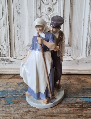 Royal Copenhagen Figure - Farmers no. 1300