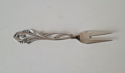 Cold cut fork in silver