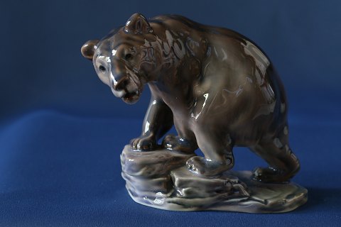 Dahl Jensen figure small country bear.Dec. Number 1122