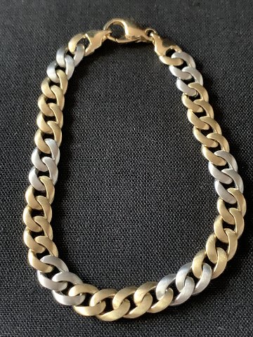 Panzer gold bracelet in 14 carat red and white gold, stamped 585 HIS and with carabiner clasp.