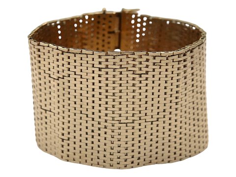 14 Carat goldWide Brick bracelet with 39 rows