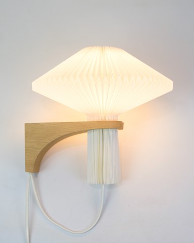 "The Mushroom" Wall Lamp - Model 204 - Light Oak - Vilhelm Wohlert - Le KlintGreat condition