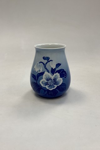 Bing og Grøndahl Julerose Vase No. 202