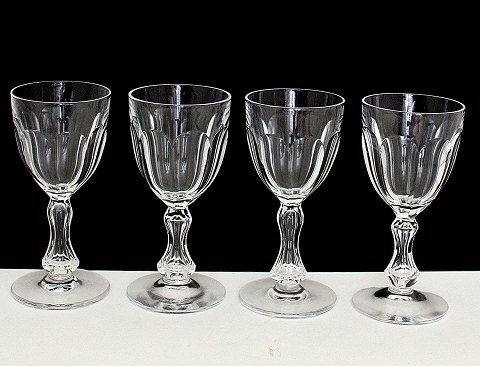 Krystal vinglas med timeglas stilk