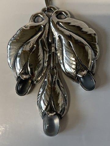Necklace in Art Nouveau silver with Moonstone830 s. Art Nouveau
