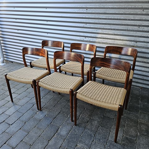 N.O. Møller stole
Model 75
Palisander