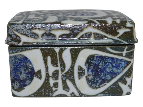 Royal Copenhagen BacaLidded square box