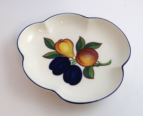 Royal Copenhagen. Goldener Sommer. Beilagen. Modell 356. Länge 16 cm.