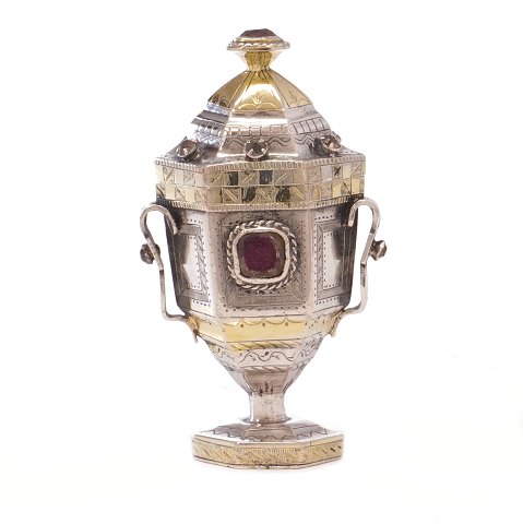 Danish silver vinaigrette by Christian Andersen, Leck, circa 1800-20H: 9,4cm