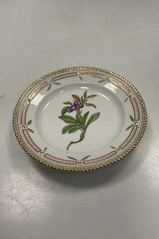 Royal Copenhagen Flora Danica Salat Tallerken No. 20/3573