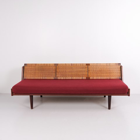 Hans J. Wegner