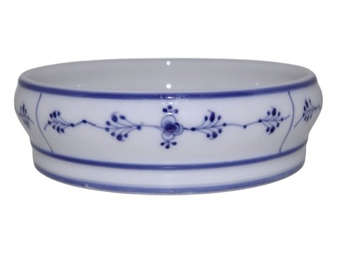 Blue Fluted PlainRare low-edge round bowl 16 cm from 1898-1923