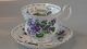 Kaffekop med underkop "Februar" Royal Albert Månedstel Engelsk StelBlomstermotiv :Violetsweb 11346  SOLGT