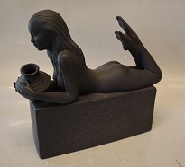 Out of stock Royal figurines