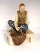 Bing & Gröndahl. Porzellanfigur. Schneider. Modell 2241. Höhe 19,5 cm. (2 Wahl).