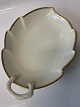 Åkjær Bing and Grondahl, Leaf-shaped dish.Deco. no. 199.