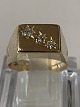 Herre Signetring i 14 karat guld med tre diamanter.Størrelse 59,5