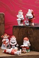 Royal Copenhagen , små søde Pixie nisser i porcelæn.Tryk på billedet for hver enkelt nisse...