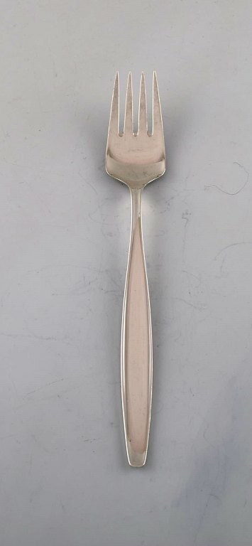 Tias Eckhoff for Georg Jensen. "Cypress" frokostgaffel i sterlingsølv. 