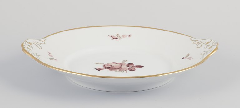 Royal Copenhagen, oval Brun Rose (Brown Rose) cake dish.