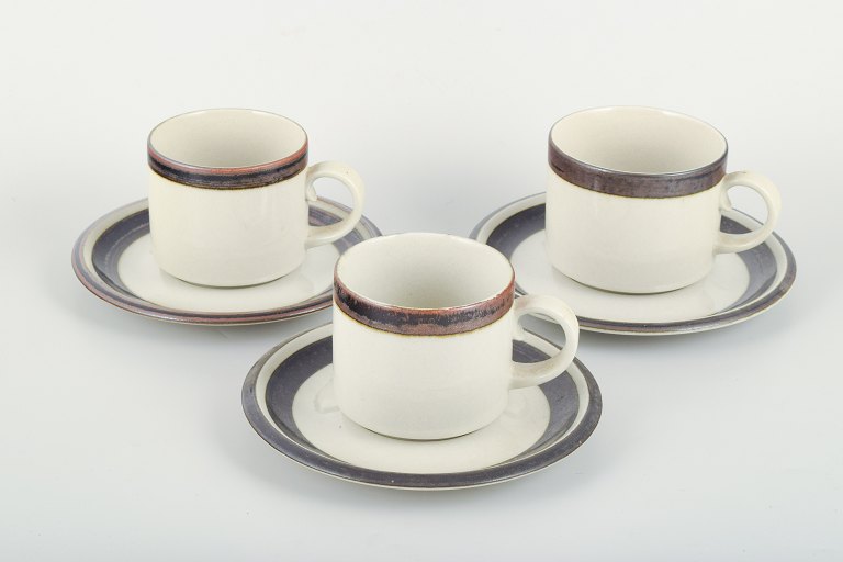 Arabia Karelia, tre kaffekopper i keramik.