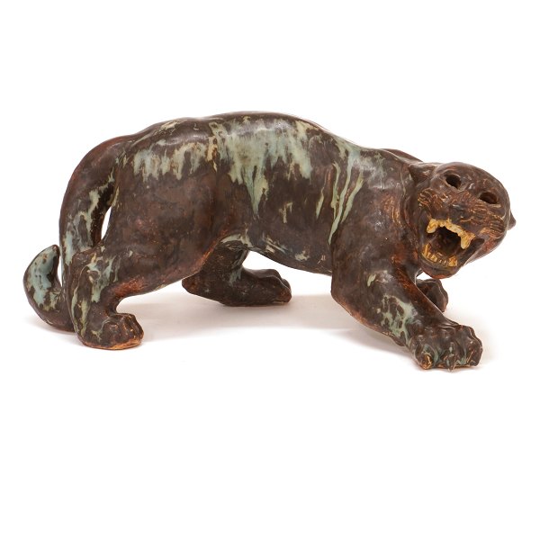 Stor unika panter i stentøj af Knud Kyhn. Signeret og dateret 1935. L: 45cm. H: 21cm