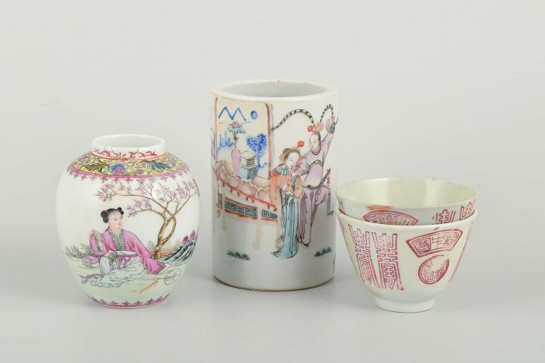 Kina, 4 deleTo tekopper og to vaser, 20. &#229;rh.