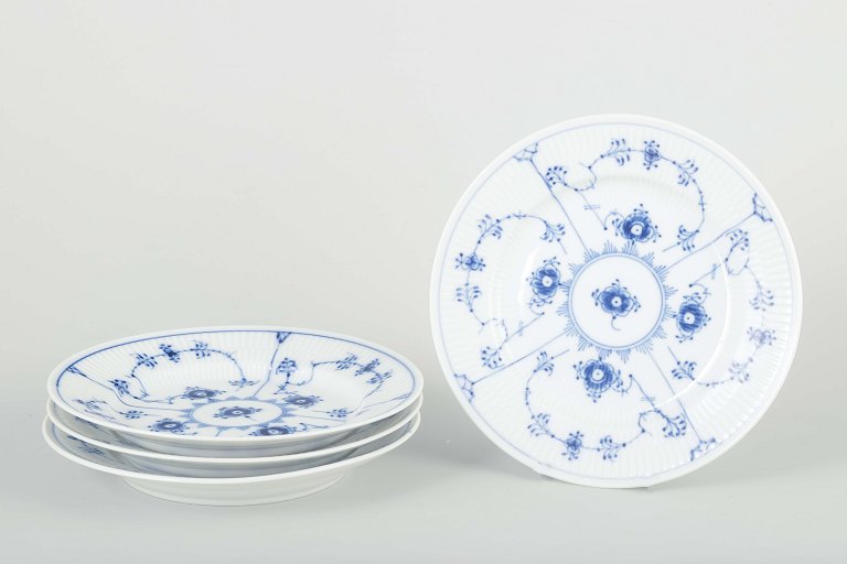 Royal Copenhagen4 plates, model 1/179, late 20th century.
