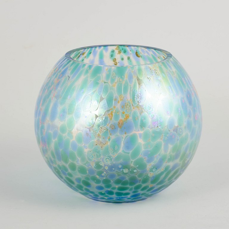 Lötz, Art Nouveau-vase.