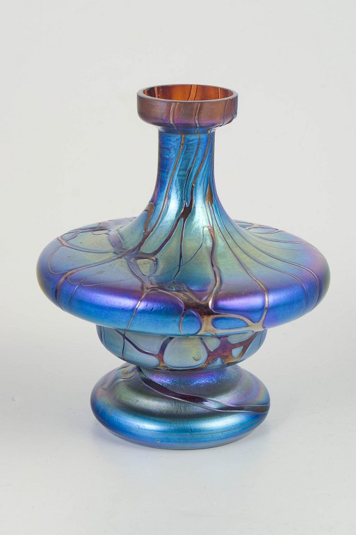 Lötz, Art Nouveau-vase.