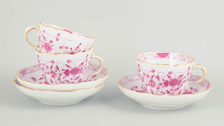 Meissen, "Pink Indian" set of three large coffee cups with matching saucers.