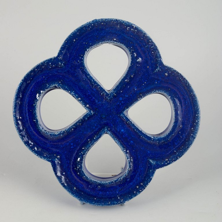 Gustavsberg vægrelief med ophæng.