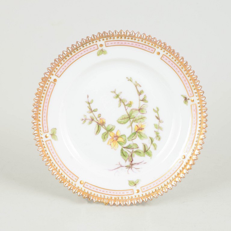 Royal Copenhagen Flora Danica, side plate.