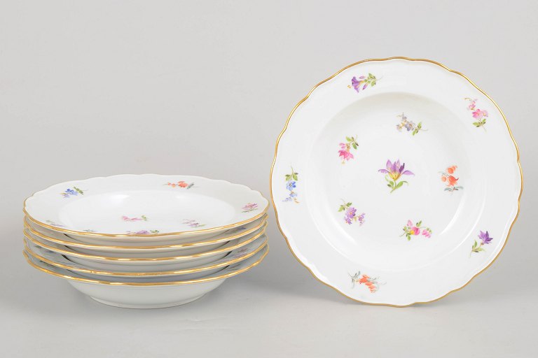 Meissen, set of six deep pasta plates.