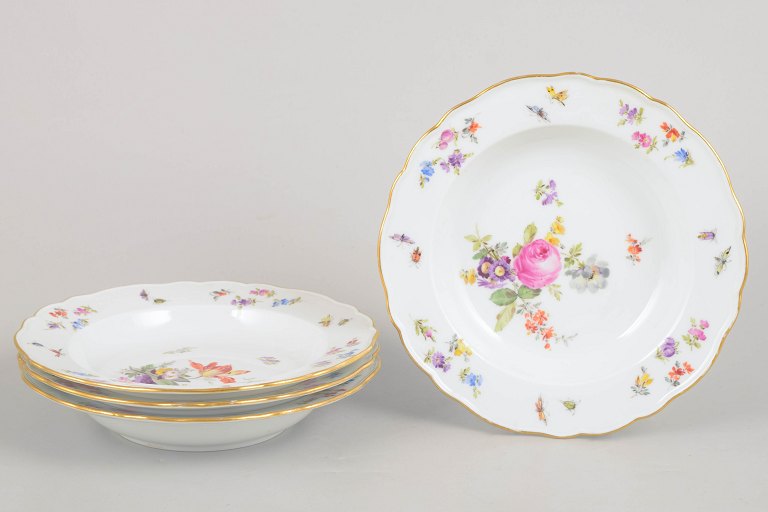 Meissen, set of four deep pasta plates.