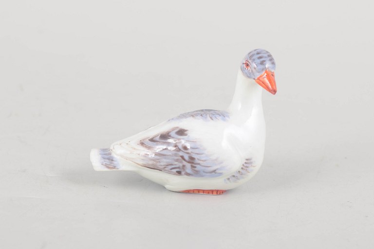 Meissen miniature goose.
