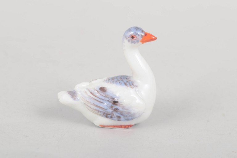 Meissen miniature goose.