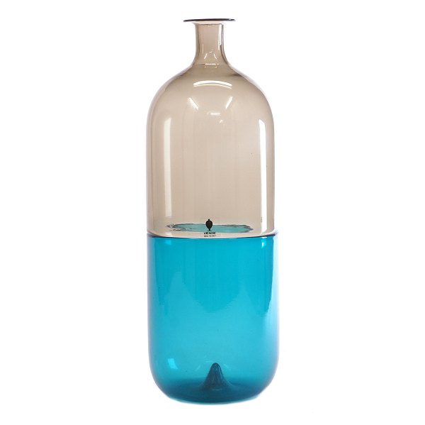 Tapio Wirkkala Bottlevase #503 by venini, Murano, 1986. Signed. H: 30cm. D: 10cm