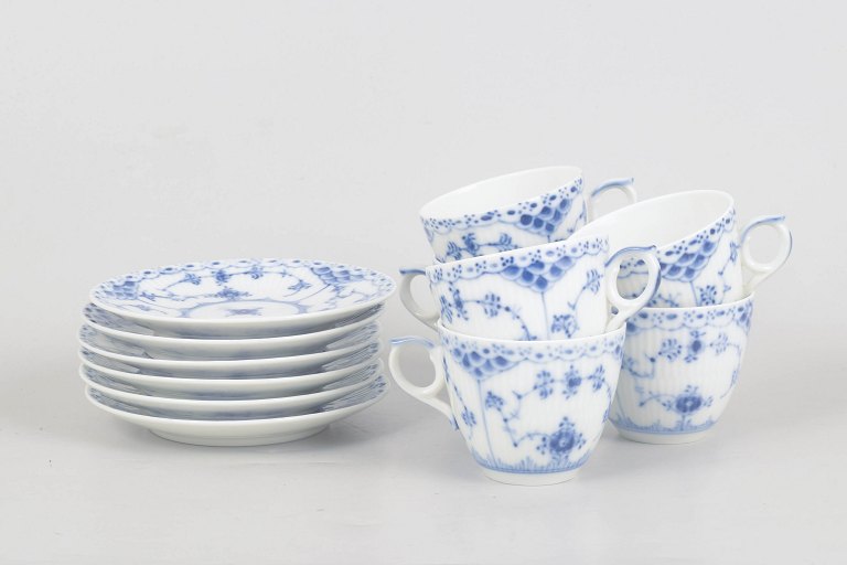 Royal Copenhagen, Musselmalet Halvblonde, sæt med seks kaffekopper og underkopper.